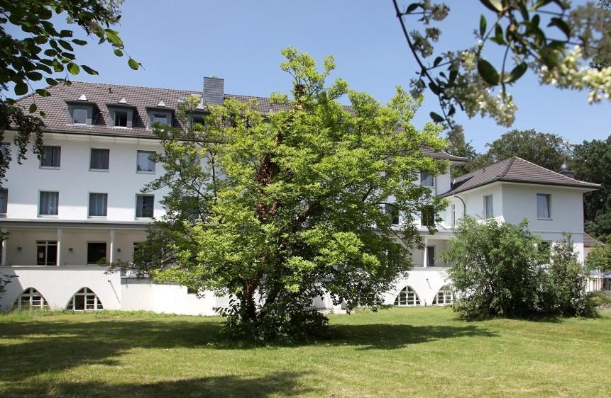 Haus Venusberg Jugendbildungsstaette Bonn Hotell Exteriör bild