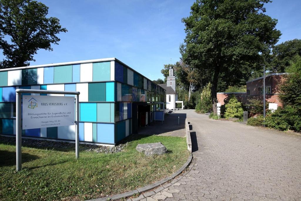 Haus Venusberg Jugendbildungsstaette Bonn Hotell Exteriör bild